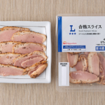 ローソンの合鴨スライスを比較する。税込価格：216円、カロリー：97kcal、1円あたりカロリー：0.45kcal/円、たんぱく質：7g、1円あたりたんぱく質：0.03g/円、脂質：7.2g、炭水化物：1.2g、糖質：1g、食物繊維：0.2g、食塩相当量：1.1g。