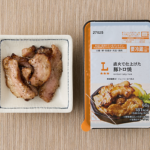 ローソンの直火で仕上げた豚トロ焼。税込価格：343円、カロリー：181kcal、たんぱく質：7.5g、脂質：15.4g、炭水化物：3.2g、糖質：3g、食物繊維：0.2g、食塩相当量：1.1g。