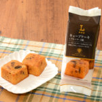 ローソンのキューブケーキ フルーツ。税込価格：368円、カロリー：114kcal、たんぱく質：1.5g、脂質：5.1g、炭水化物：15.4g、食塩相当量：0.1g。