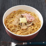 ローソンのこだわりおだし 醤油きのこ。税込価格：538円、カロリー：503kcal、たんぱく質：25.4g、脂質：16.4g、炭水化物：67.2g、糖質：59.8g、食物繊維：7.4g、食塩相当量：3.9g。