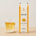 ローソンのほうじ茶 1000ml。税込価格：138円、カロリー：0kcal、たんぱく質：0g、脂質：0g、炭水化物：0g、糖質：0g、食物繊維：0g、食塩相当量：0g。