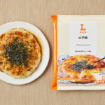 ローソンの山芋焼を比較する。税込価格：365円、カロリー：202kcal、1円あたりカロリー：0.55kcal/円、たんぱく質：7.7g、1円あたりたんぱく質：0.02g/円、脂質：1.9g、炭水化物：40.2g、糖質：36.8g、食物繊維：3.4g、食塩相当量：3.4g。
