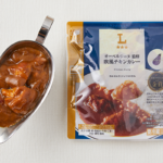ローソンのオーベルジーヌ監修 欧風チキンカレー。税込価格：430円、カロリー：236kcal、たんぱく質：13.1g、脂質：10.8g、炭水化物：23.4g、糖質：19.8g、食物繊維：3.6g、食塩相当量：2.5g。