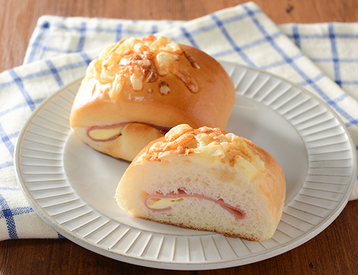 ローソン こんがりチーズのハム＆マヨパン 2個入
