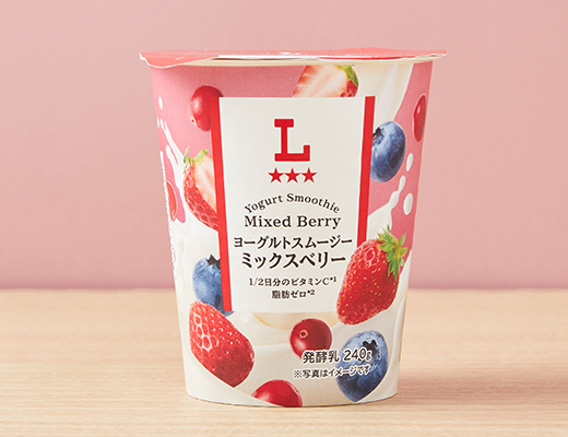 ローソンのヨーグルトスムージー ミックスべリー。税込価格：258円、カロリー：146kcal、たんぱく質：7.2g、脂質：0.2g、炭水化物：29.3g、糖質：28.6g、食物繊維：0.7g、食塩相当量：0.4g。