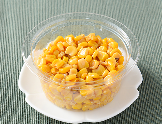 ローソンの無限！焼とうもろこし。税込価格：235円、カロリー：118kcal、たんぱく質：3.5g、脂質：4.3g、炭水化物：18.9g、糖質：13.8g、食物繊維：5.1g、食塩相当量：1.2g。