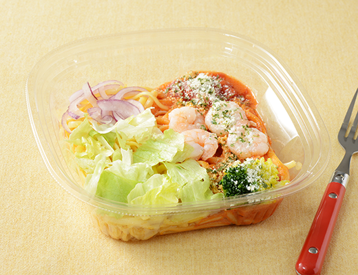 冷製生パスタ　海老とトマトクリーム ローソン 特製トマトクリームソースに海老、野菜をトッピングした冷製生パスタ。