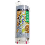 セブンイレブンの手巻寿司シーチキンきゅうり巻を比較する。税込価格：225円、カロリー：171kcal、1円あたりカロリー：0.76kcal/円、たんぱく質：3.6g、1円あたりたんぱく質：0.02g/円、脂質：2.5g、炭水化物：34.4g、糖質：32.8g、食物繊維：1.6g、食塩相当量：1.8g。静岡で認知度の高いシーチキンを使用し、きゅうりとあわせた手巻寿司。アレルギー：卵、小麦。