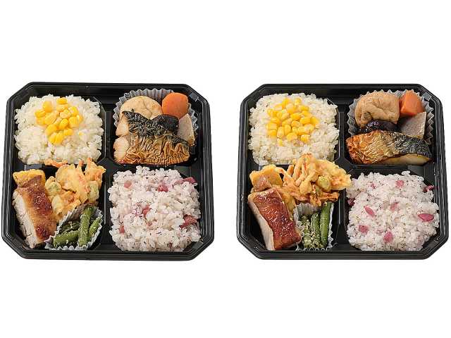 セブンイレブンのとうもろこし御飯と梅御飯の焼き鯖弁当を比較する。税込価格：700円、カロリー：527kcal、1円あたりカロリー：0.75kcal/円、たんぱく質：19g、1円あたりたんぱく質：0.03g/円、脂質：19.6g、炭水化物：71.1g、糖質：66.3g、食物繊維：4.8g、食塩相当量：3.7g。２種類の御飯（とうもろこし御飯・梅御飯）に、焼き鯖，野菜のかき揚げ，鶏照り焼きなど様々なおかずが楽しめるお弁当です。アレルギー：卵、小麦。