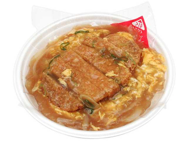 セブンイレブンの中華風あんかけかつ丼を比較する。税込価格：754円、カロリー：727kcal、たんぱく質：22.3g、脂質：26g、炭水化物：101.7g、糖質：100.1g、食物繊維：1.6g、食塩相当量：5g。地区の町中華でよくみられる、中華あんがたっぷりとかかった中華風かつ丼です。アレルギー：卵、小麦。