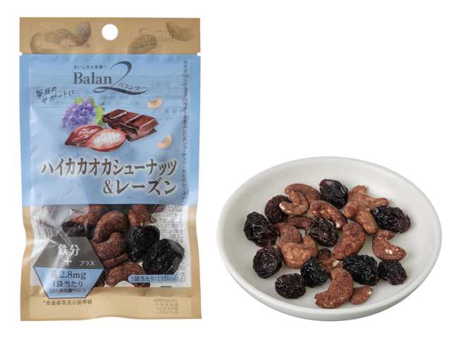 セブンイレブンのバランツー 鉄分 ハイカカオカシューナッツ＆レーズンを比較する。税込価格：214円。アレルギー：乳。