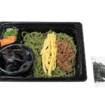 セブンイレブン 冷たいまま食べる 瓦そば風焼茶そば