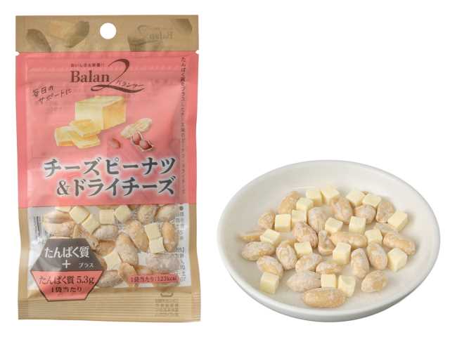 セブンイレブンのバランツー たんぱく質 チーズピーナツ＆ドライチーズを比較する。税込価格：214円。アレルギー：乳、落花生。