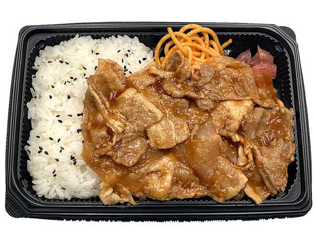 セブンイレブンの豚生姜焼き弁当を比較する。税込価格：646円、カロリー：680kcal、たんぱく質：22g、脂質：22g、炭水化物：99.4g、糖質：97.5g、食物繊維：1.9g、食塩相当量：2.8g。生姜の風味豊かな甘辛いタレで仕上げた豚の生姜焼きとトマトソーススパゲティを組み合わせました。アレルギー：卵、乳、小麦。