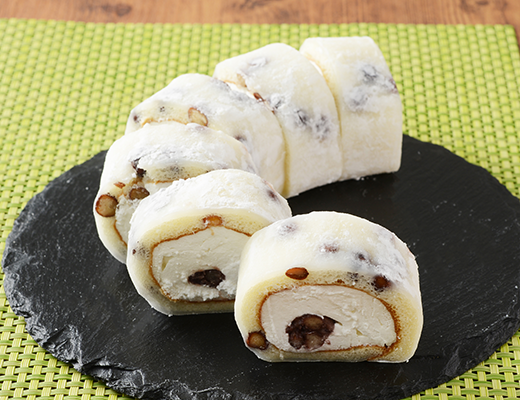 ローソン 塩豆大福仕立てのもち食感ロール