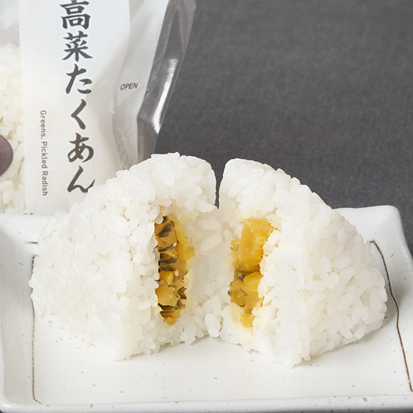 ファミリーマート 高菜たくあんおむすび
