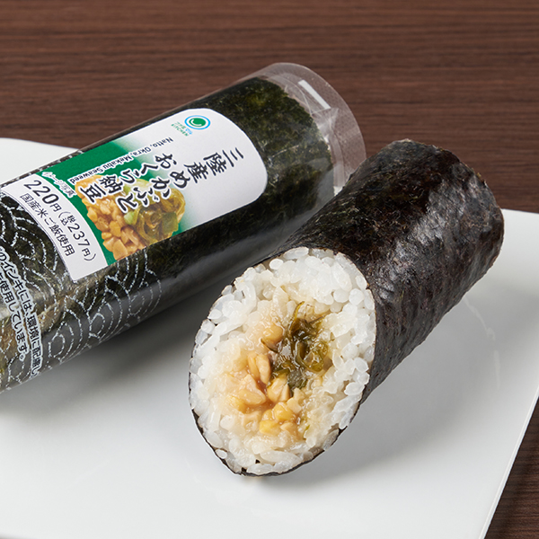 ファミリーマート 手巻寿司 三陸産めかぶとおくら納豆
