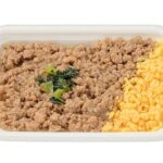 セブンイレブン 鶏そぼろご飯