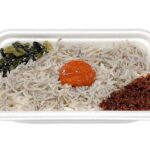セブンイレブン ちりめんと明太子のごはん（もち麦）