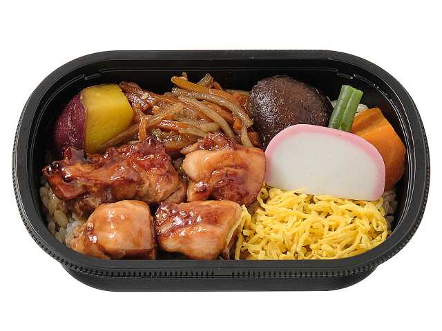 セブンイレブン 鶏釜めし仕立て（もち麦）