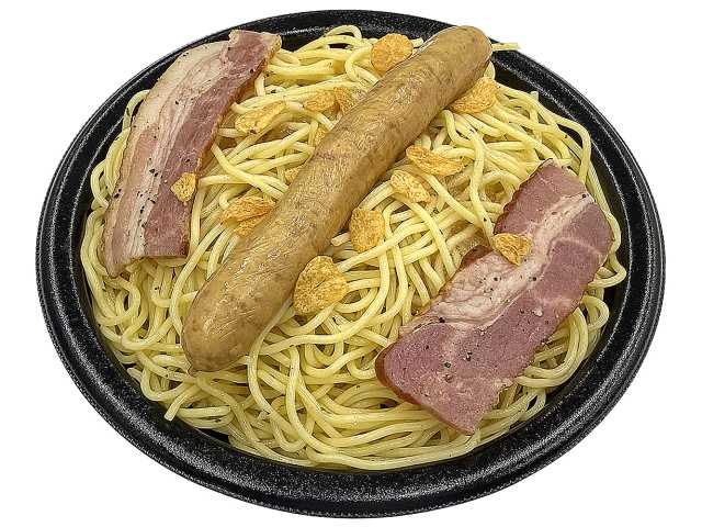 セブンイレブン やみつきガーリック山盛ペペロンチーノ