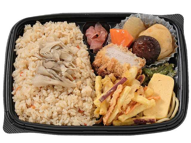 セブンイレブン 舞茸御飯幕の内 さつまいもかき揚げ