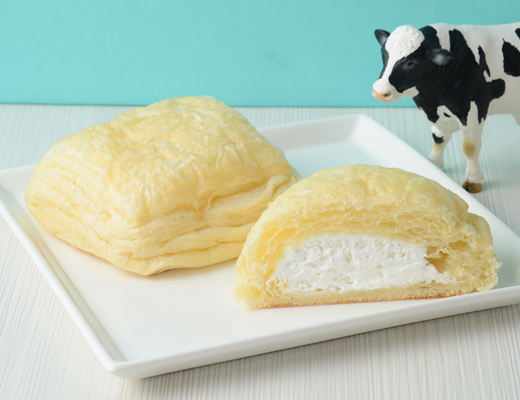 ローソン MILKふんわりホイップデニッシュ