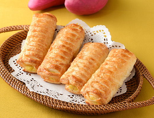 ローソン 紅はるかのスティックパイ 4本入