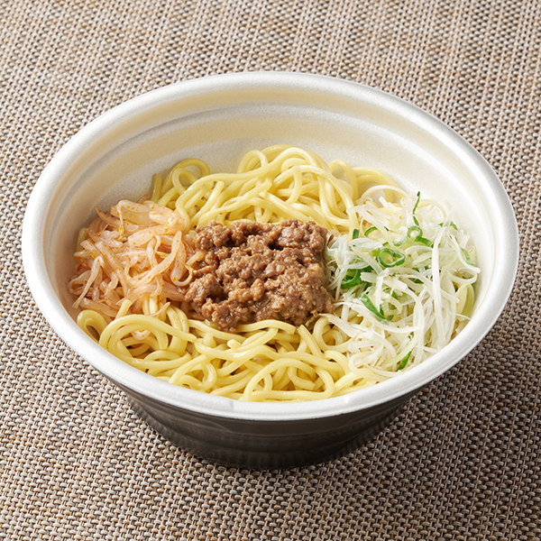 ファミリーマート 花椒の香りと2種の練り胡麻仕立て汁なし担担麺