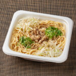 ファミリーマート リュウジの至高のレシピ レモン香るねぎ塩焼そば
