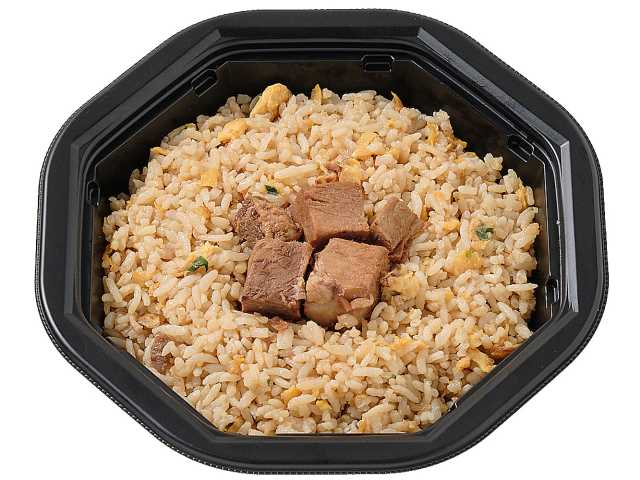 セブンイレブン 直火炙り焼豚と香ばし炒めのチャーハン