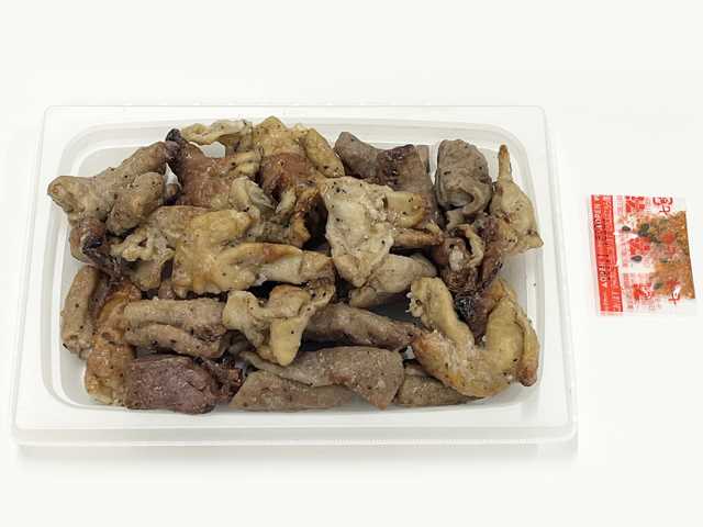 セブンイレブン 炭火焼塩ホルモン
