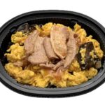 セブンイレブン 豚肉ときくらげのふんわり中華玉子炒め