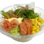 セブンイレブン サーモンと海老のパスタサラダ