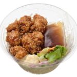 セブンイレブン 甘辛鶏唐揚げのパスタサラダ