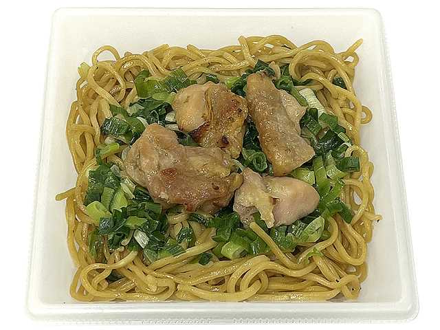 セブンイレブン 鶏の柚子胡椒焼 ネギ塩焼そば