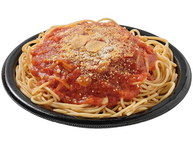 セブンイレブン ガーリックトマトソースの山盛パスタ